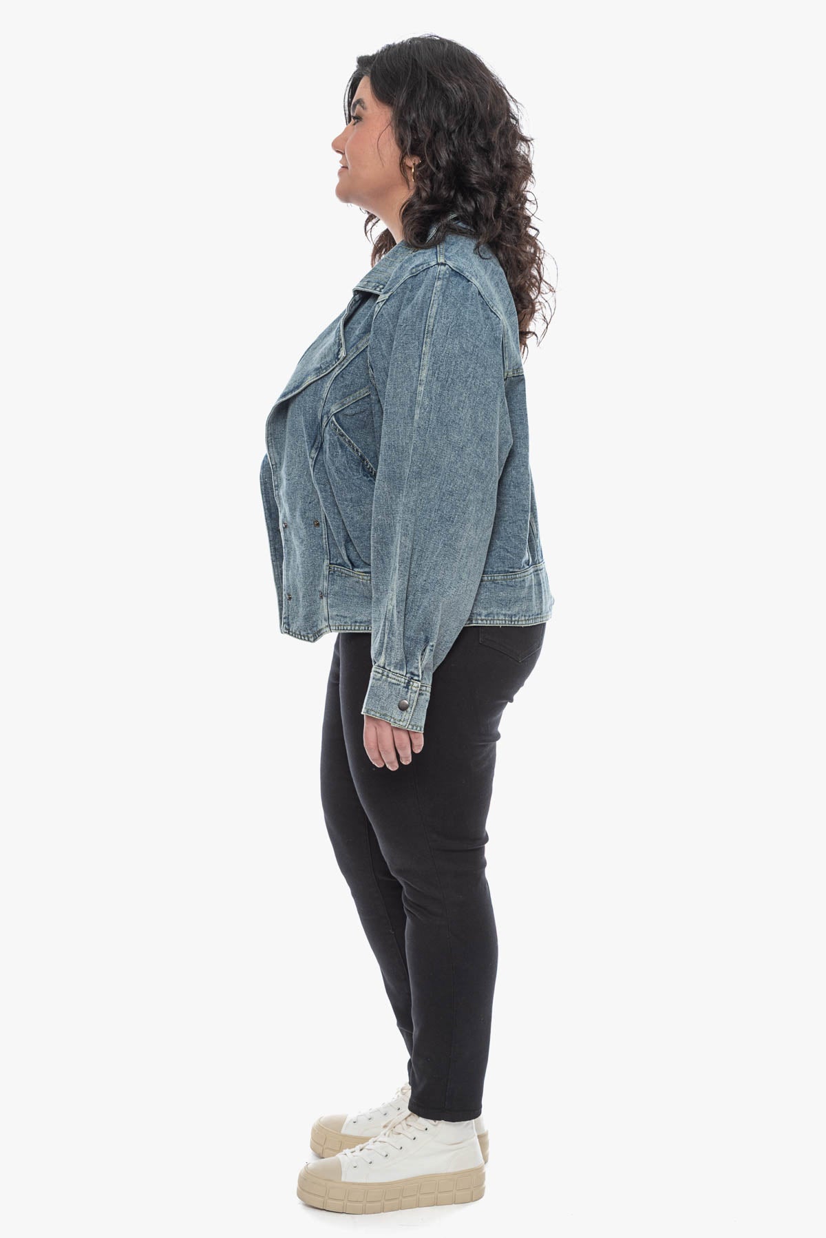 LORETTA washed denim jacket